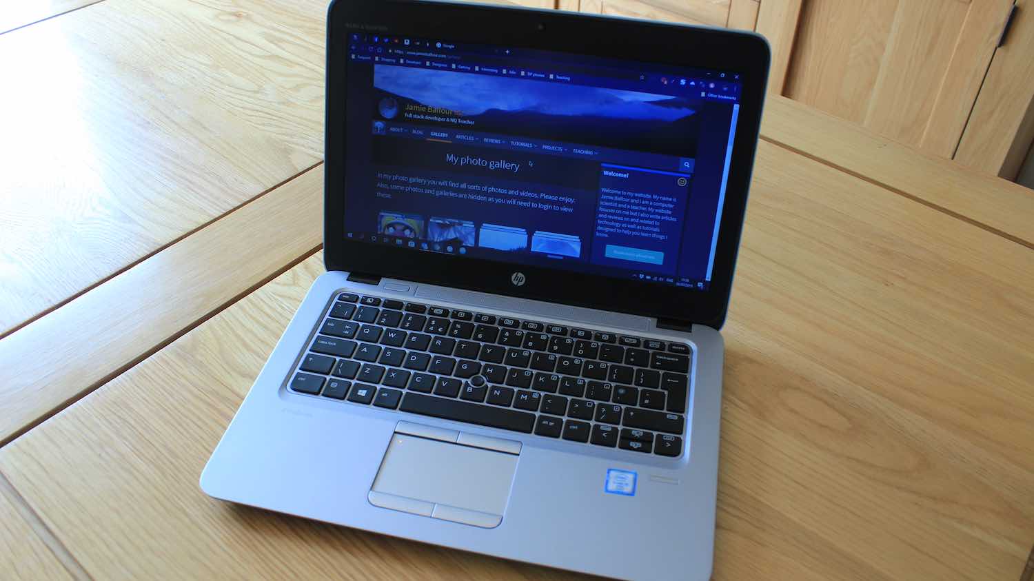 HP EliteBook 820 G3 review :: jamiebalfour.scot